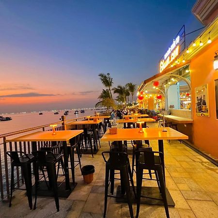 Sunset Sorrento Phu Quoc Aparthotel Bagian luar foto